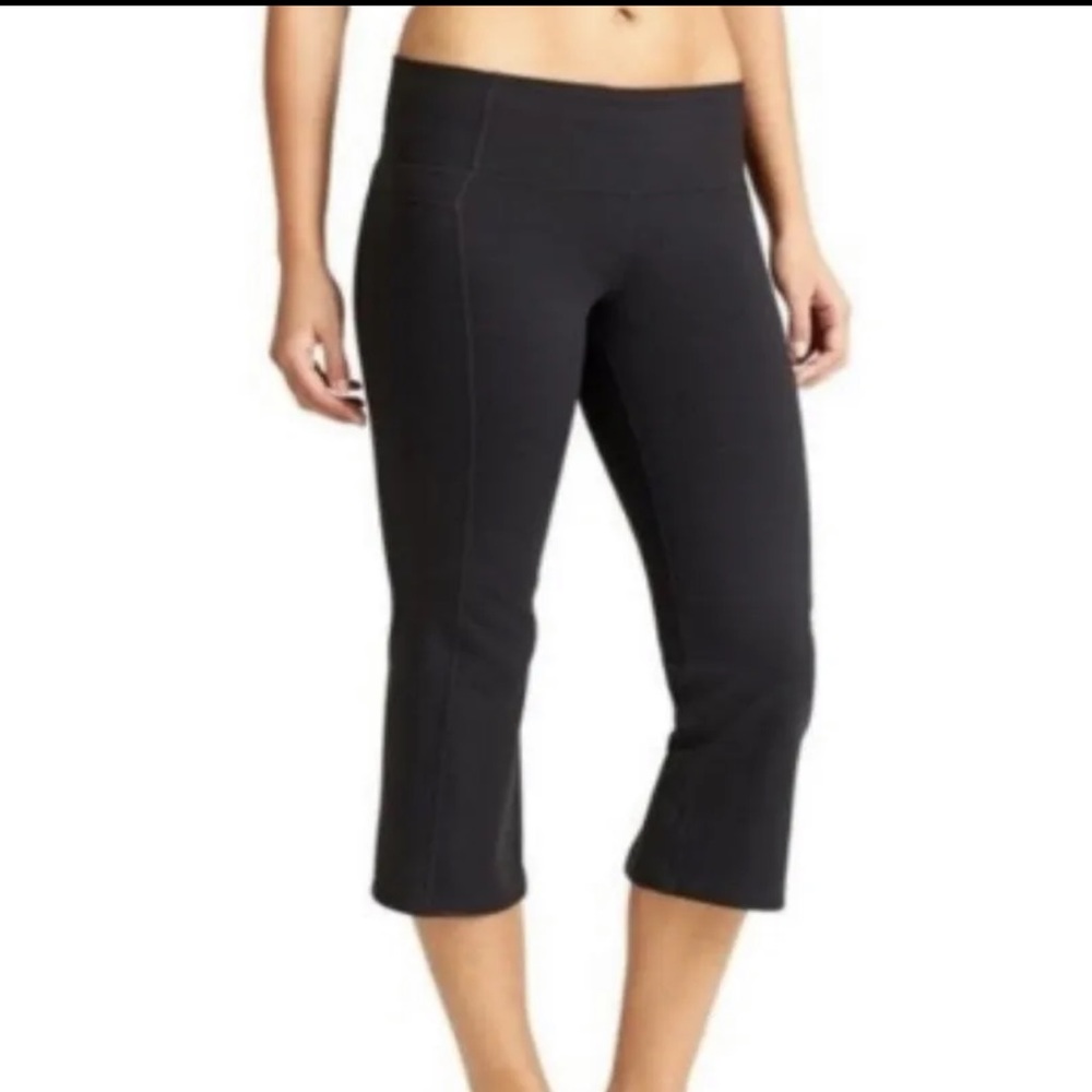 Athelta Capri Power Up Leggings